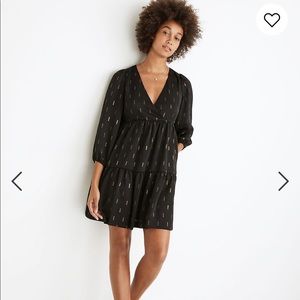 Metallic Jacquard Faux-Wrap Tiered Mini Dress size M